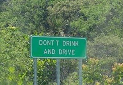funny_road_signs_11.jpg