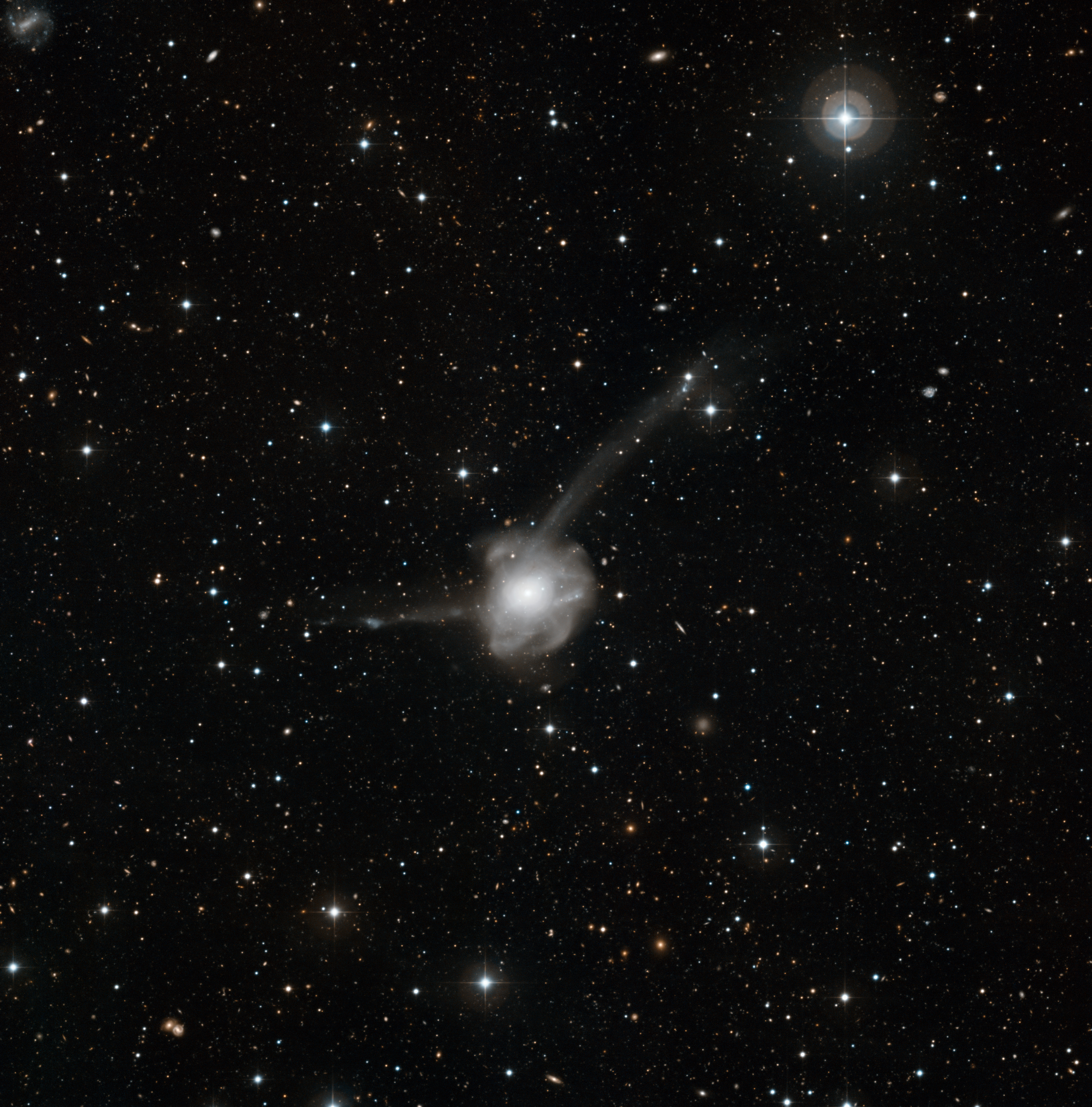 ngc7252_eso_big.jpg